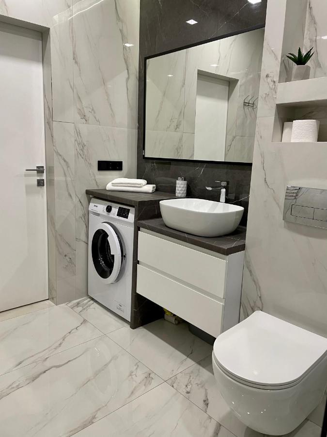 Жк Great Britain Apartment Львів Екстер'єр фото