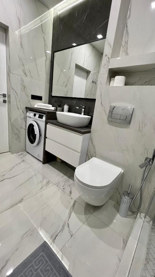 Жк Great Britain Apartment Львів Екстер'єр фото